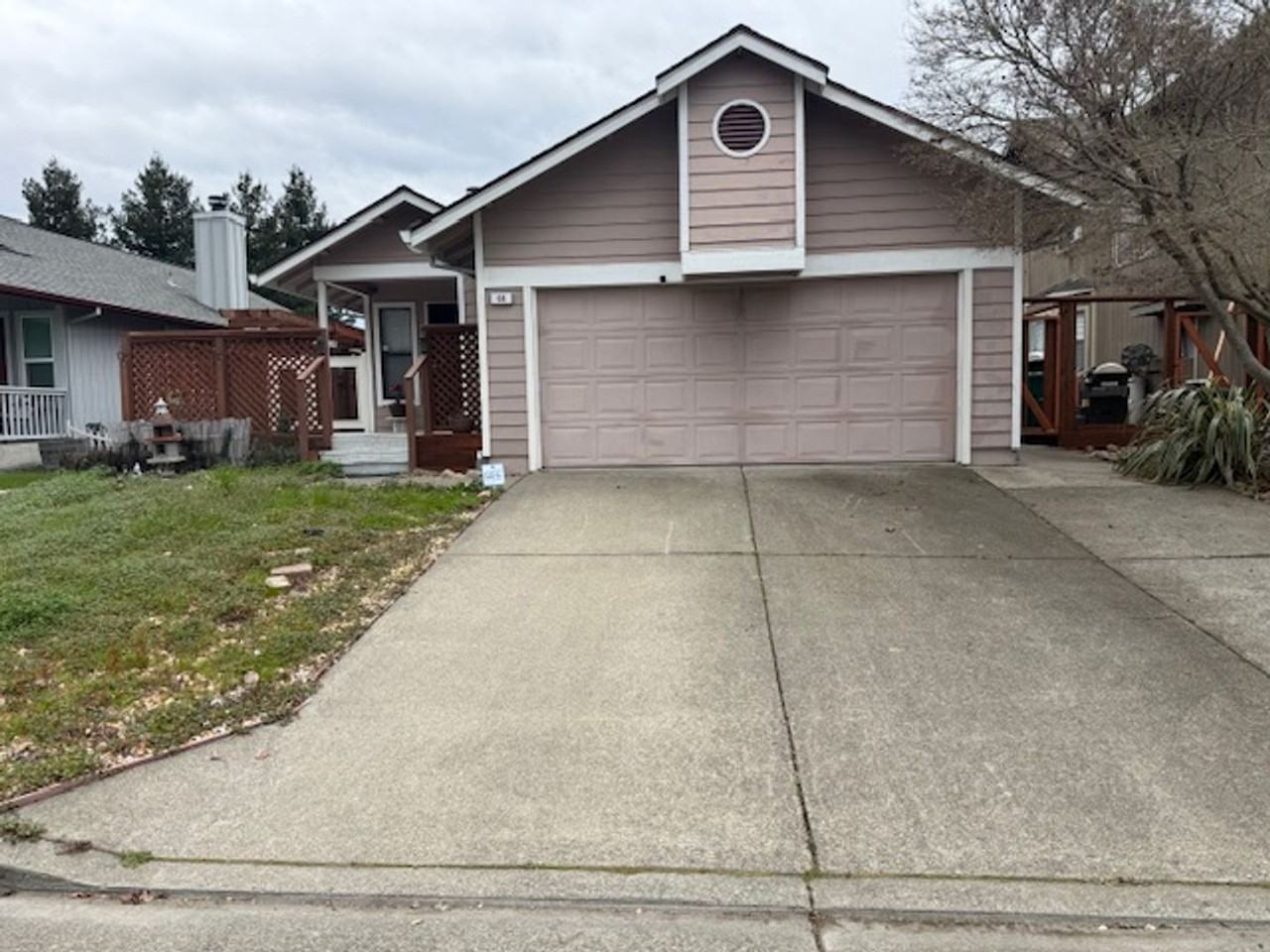 66 Gilbert Way - Photo 2 of 25