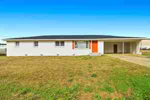 featured image of 105 Maxwell Dr