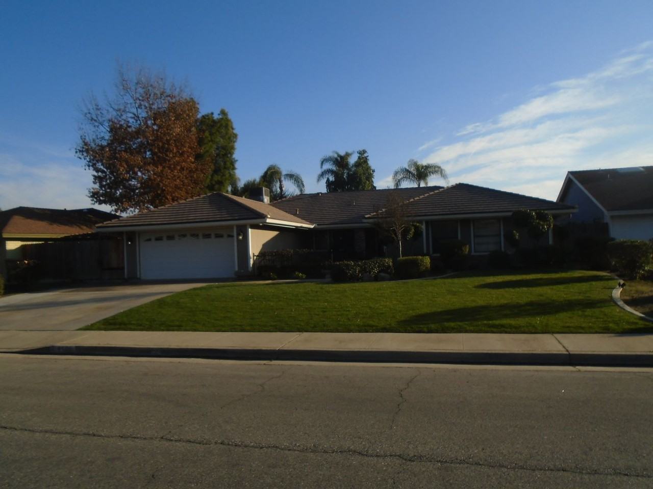 9501 Laurel Oak Way - Photo 2 of 24