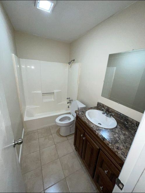 220 20th St N - Photo 6 of 12