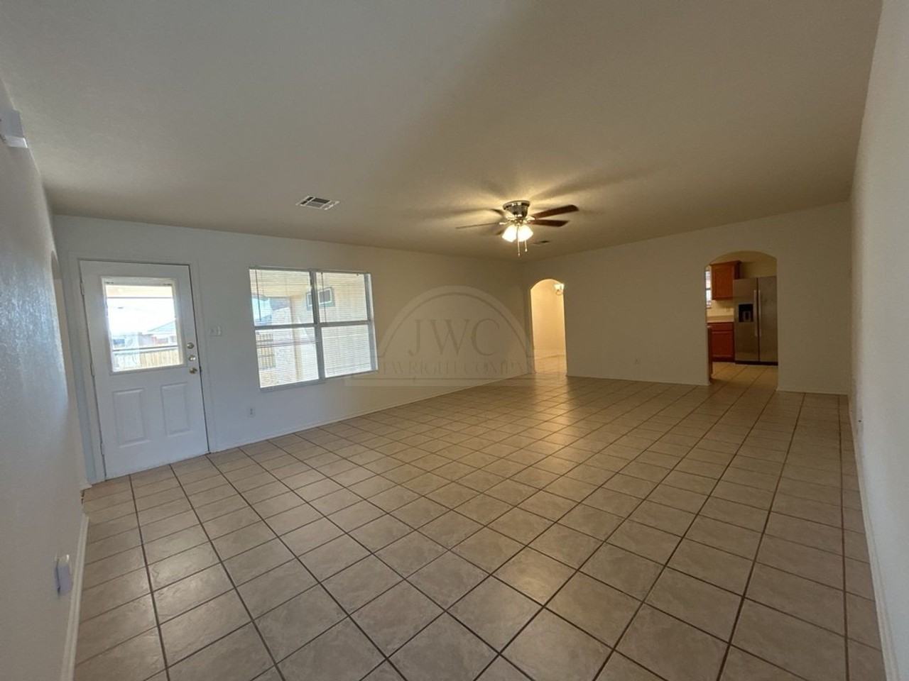 3908 Fieldcrest Dr - Photo 6 of 23