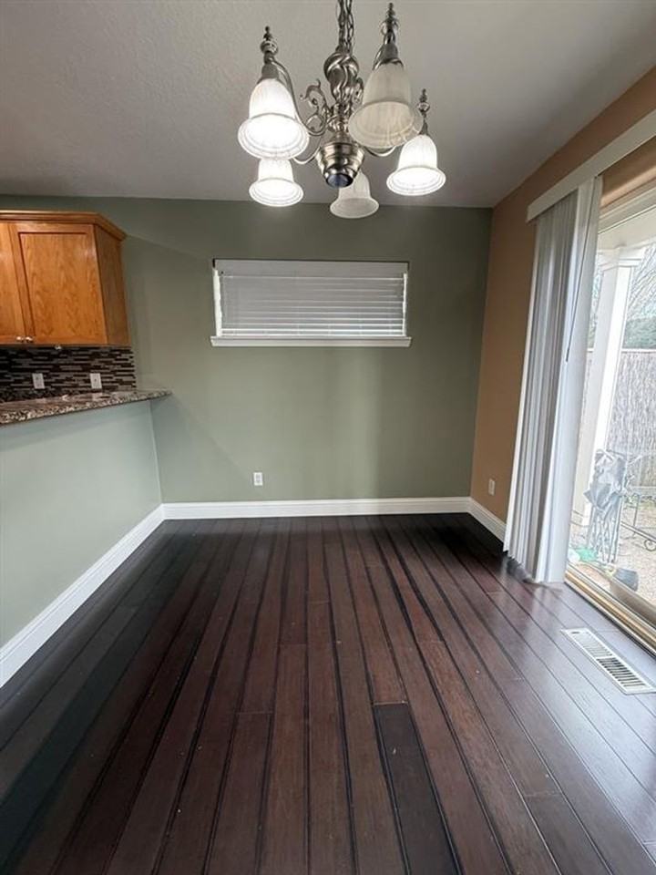 4542 Nw Continental Pl - Photo 4 of 13