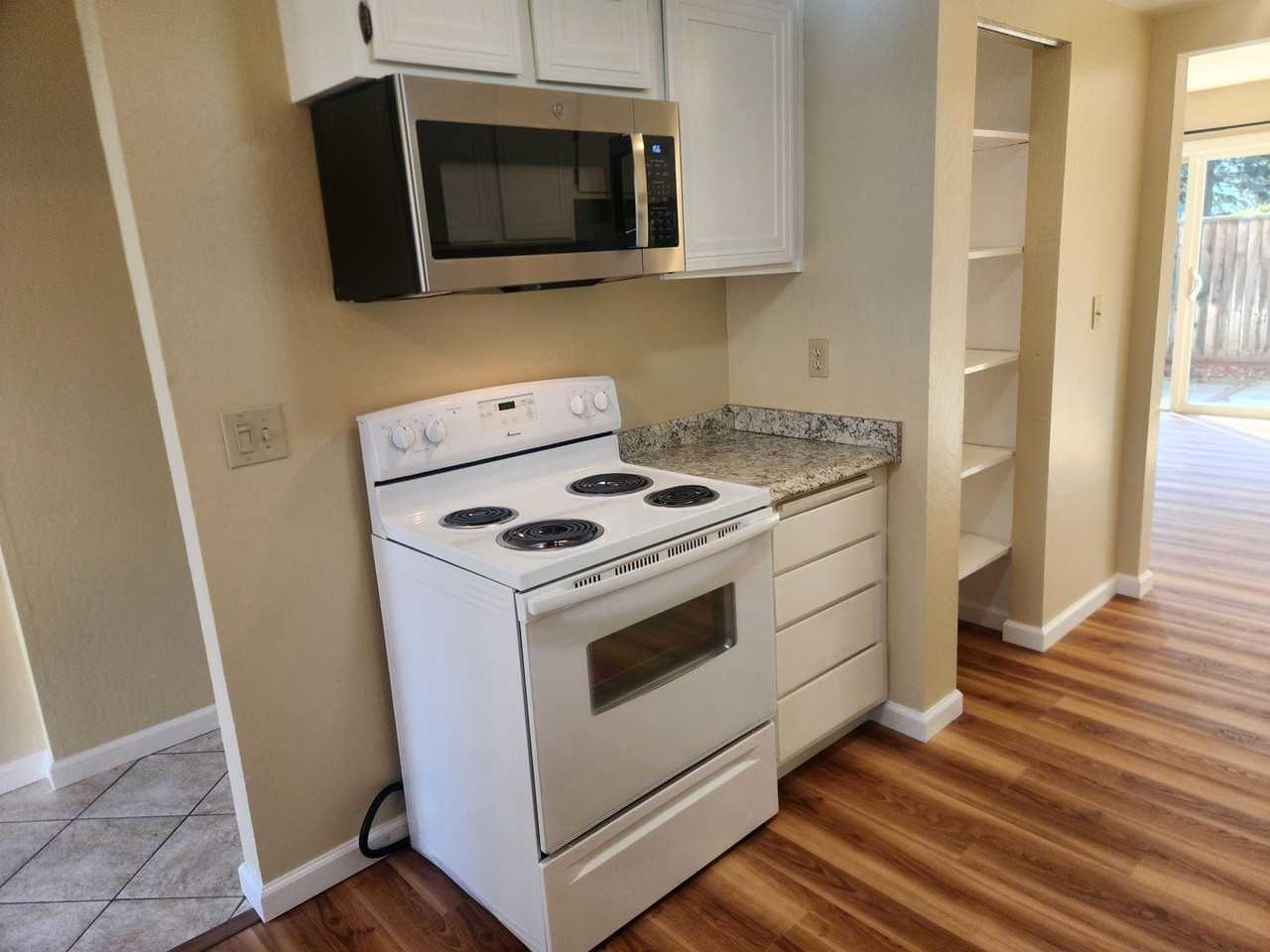 2970 Yulupa Ave - Photo 5 of 16