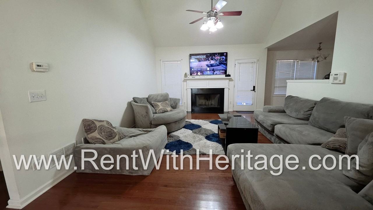 5718 Flowers Rdg - Photo 7 of 50