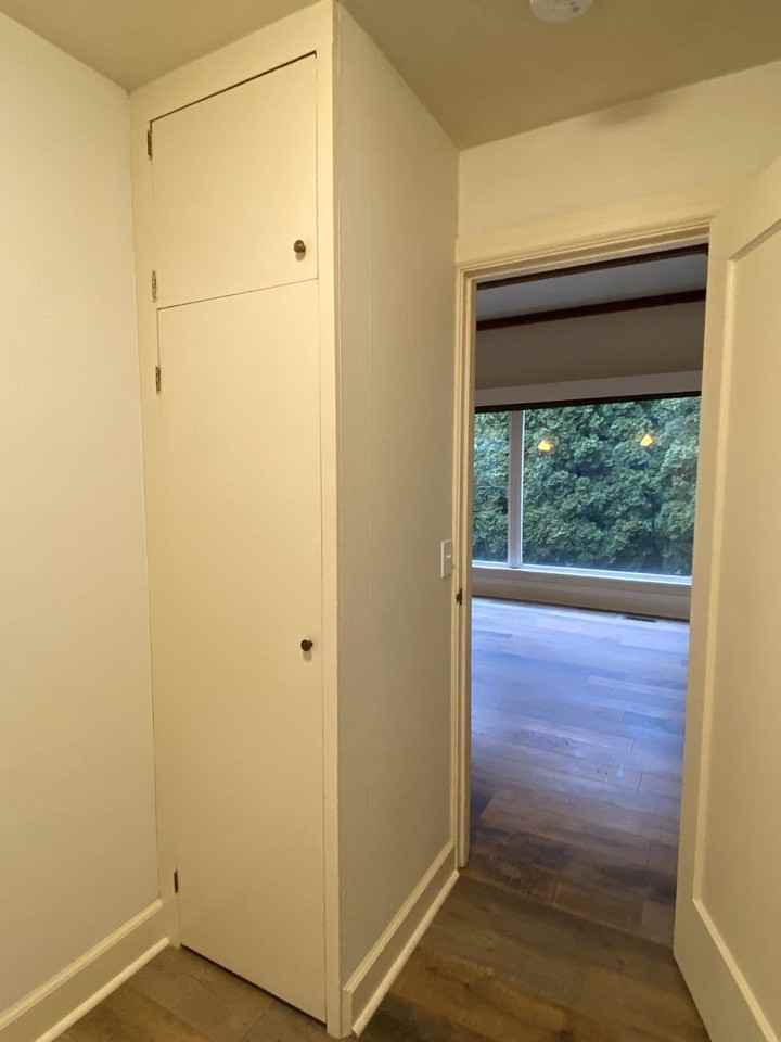 3461 Avalon Dr - Photo 7 of 33