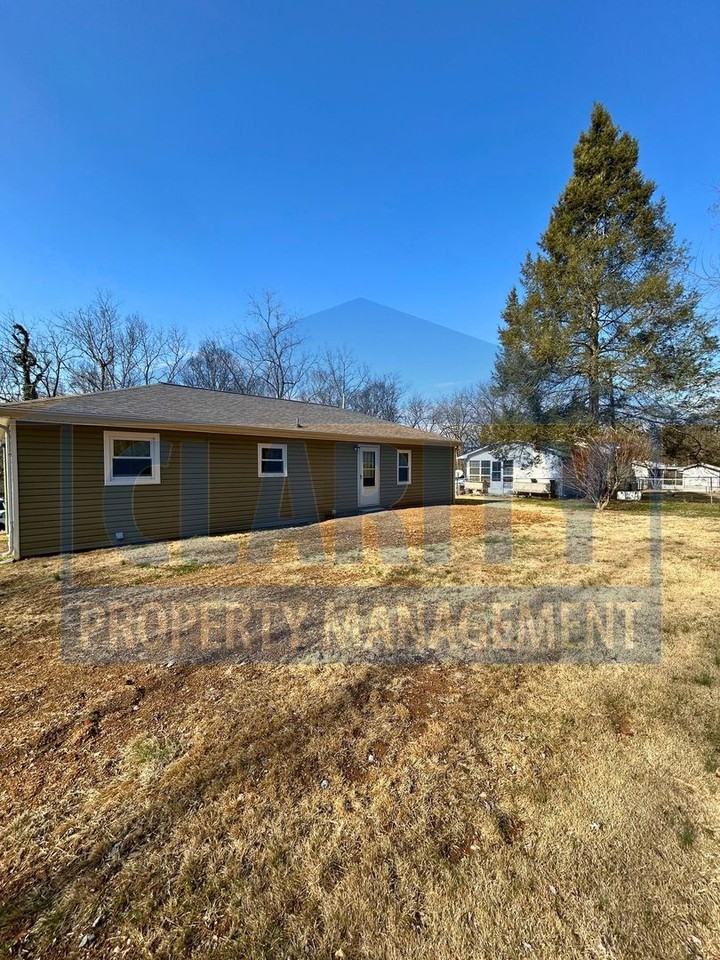 901 Westover Dr Sw - Photo 4 of 4