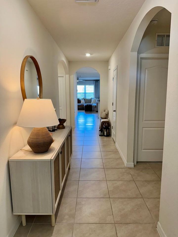 9582 9582 Black Walnut Drive - Photo 3 of 24