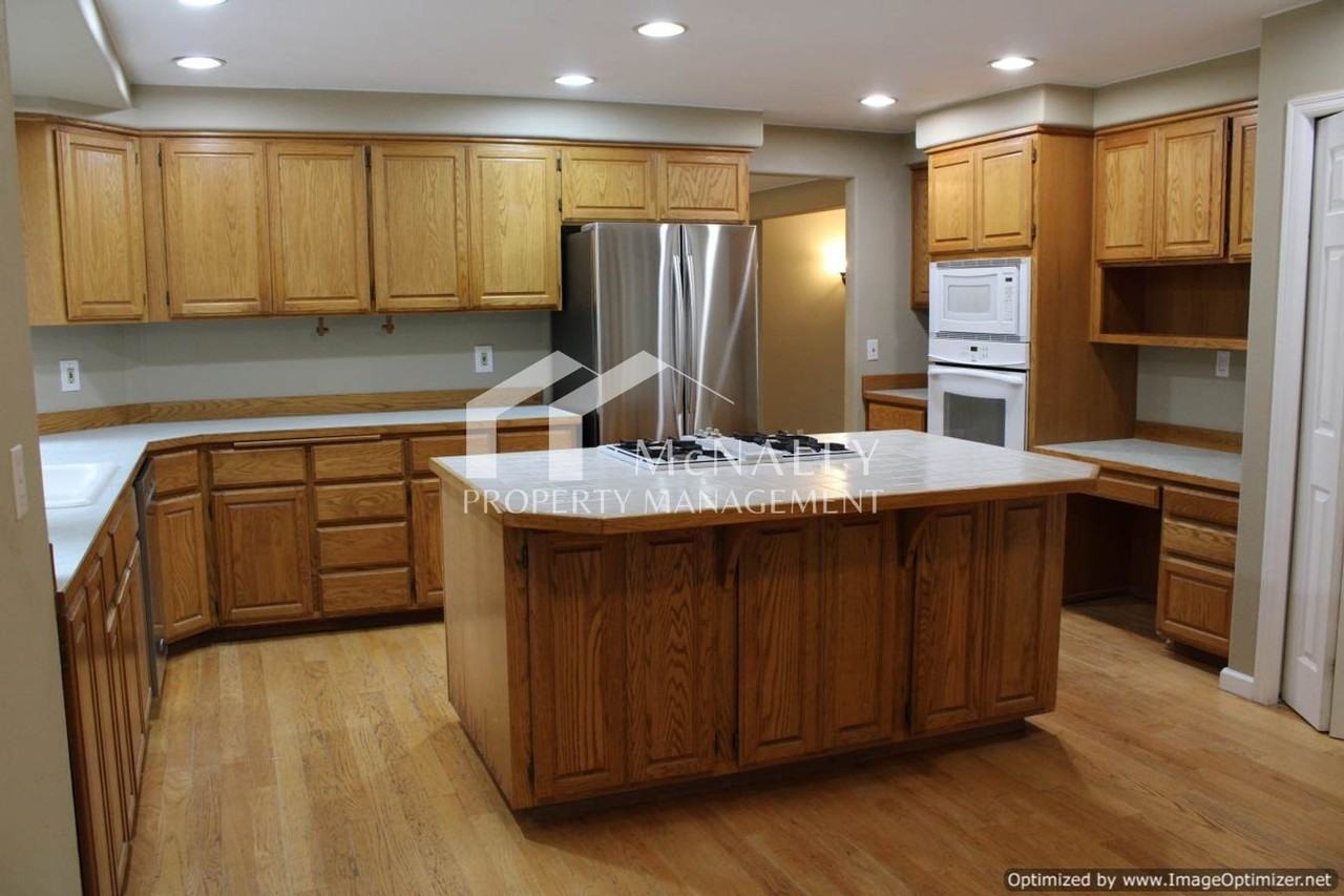 3307 11th Avenue Ct Nw - Photo 3 of 25