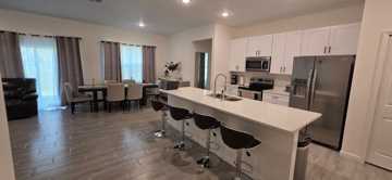 featured image of 1523 Zinnia Dr