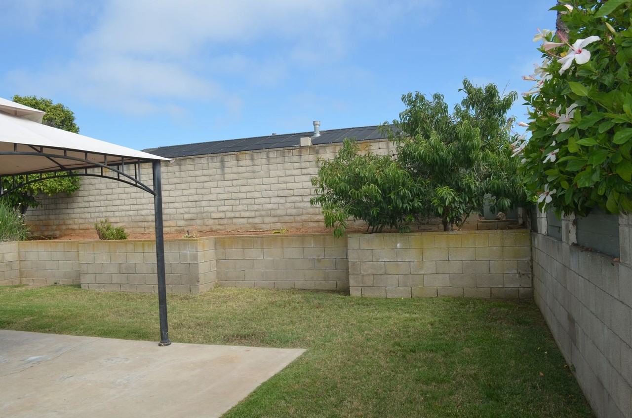 3665 Millikin Ave - Photo 4 of 18