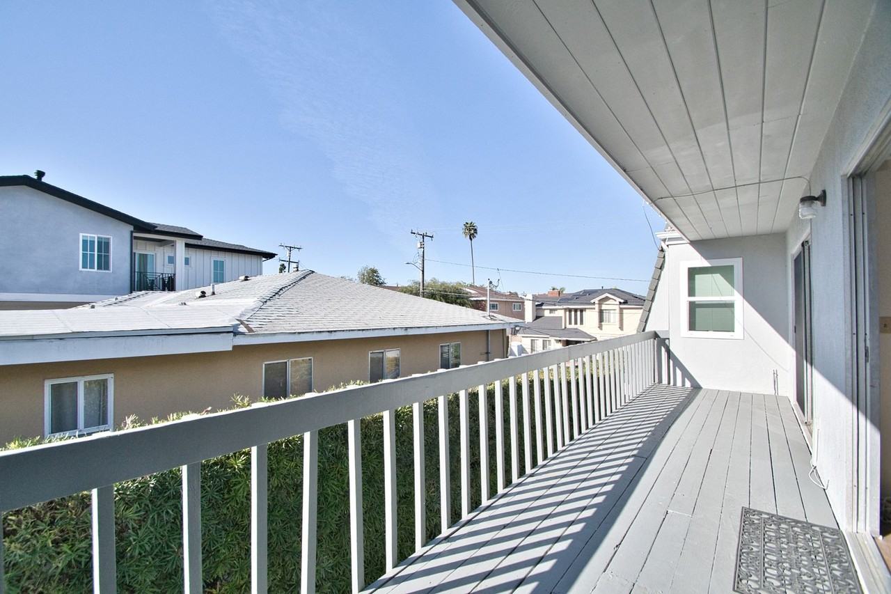 r1912 - Photo 4 of 34