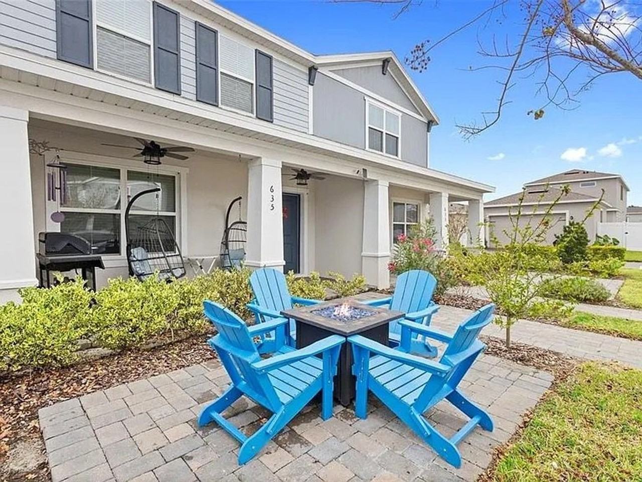 635 Belgrove St - Photo 3 of 20