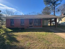 featured image of 3715 Skyline Dr