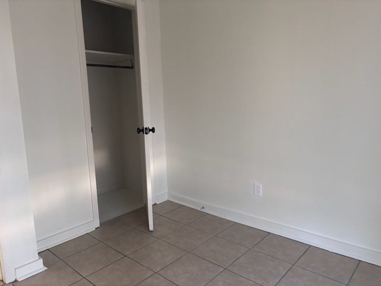 3715 Skyline Dr - Photo 7 of 9