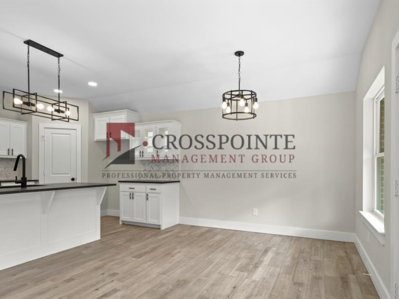 16414 Crossing Cir - Photo 6 of 20