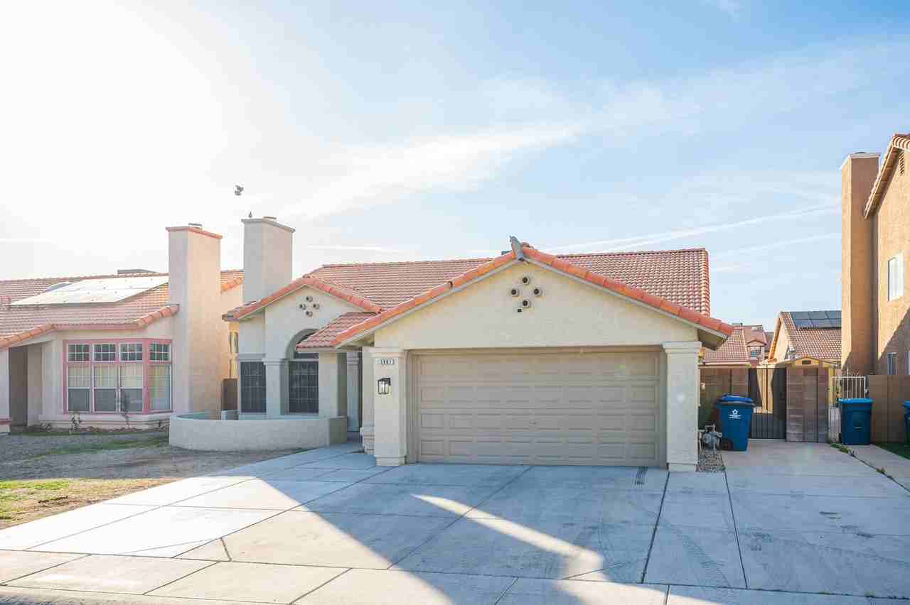 3801 Dauntless Dr - Photo 2 of 48