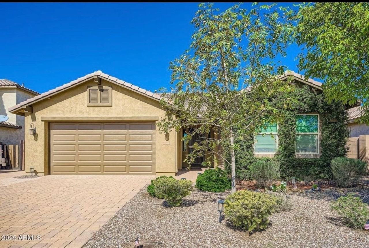 10824 E Quintana Ave