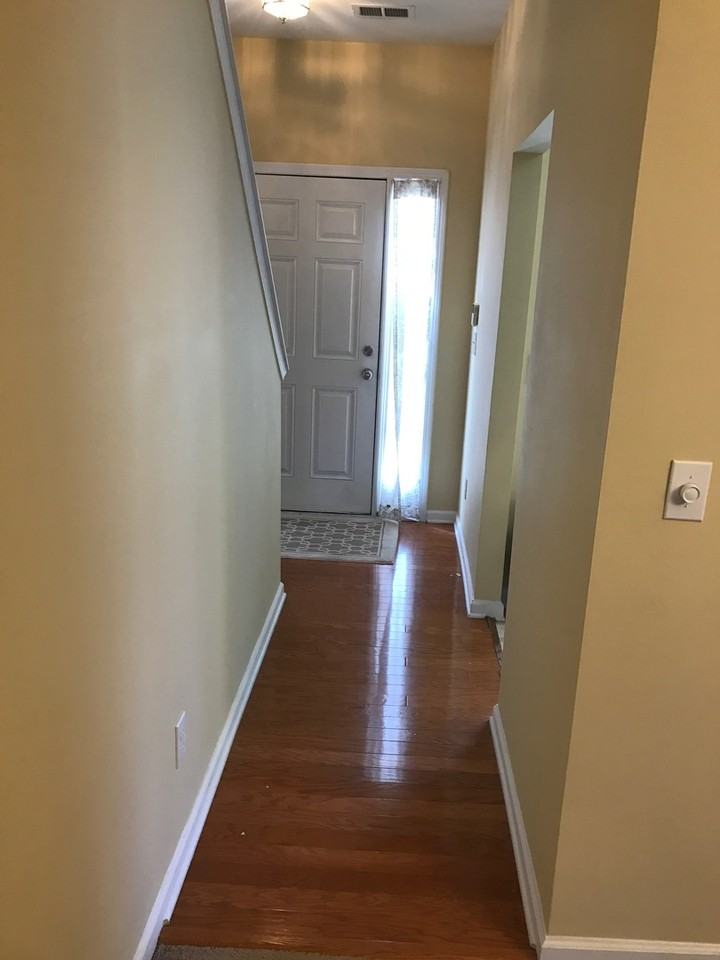 2224 Winthrop Chase Dr - Photo 4 of 19