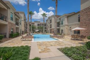 Sunningdale Beautiful 55+ Living in the Woodlands - Photo 1 of 1