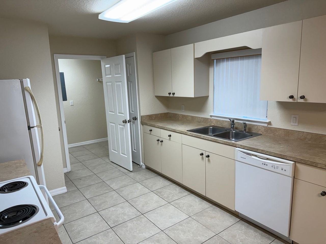 54 Laurel Pass - Photo 5 of 28