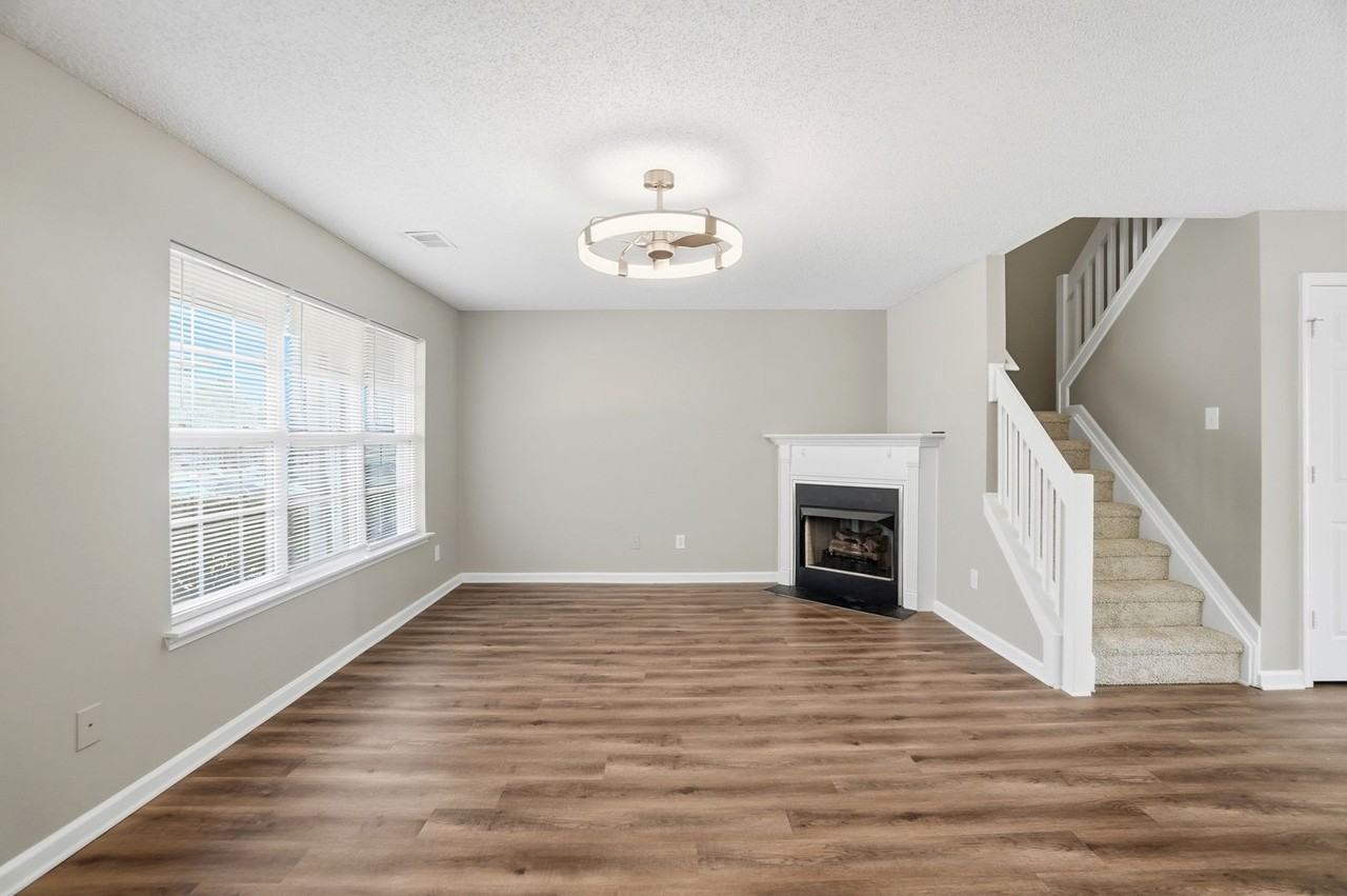 1760 Forest Side Ln - Photo 6 of 45