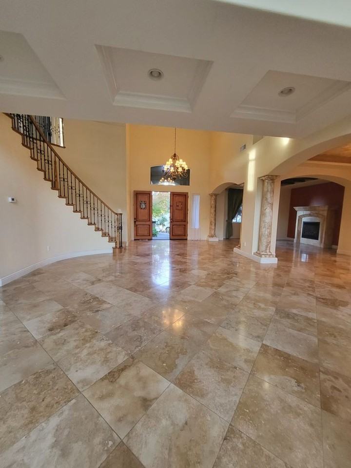 6847 Boa Nova Dr - Photo 2 of 17