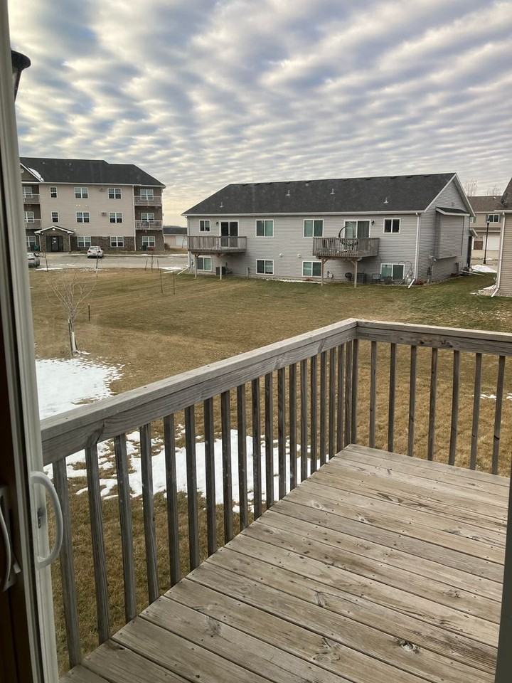 1338 12th St W - Photo 7 of 20