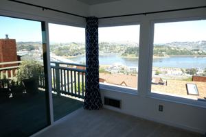 featured image of 282 Headlands Ct