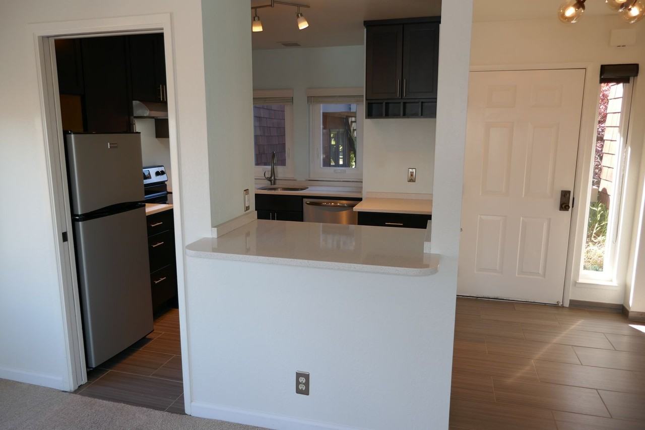 282 Headlands Ct - Photo 7 of 15