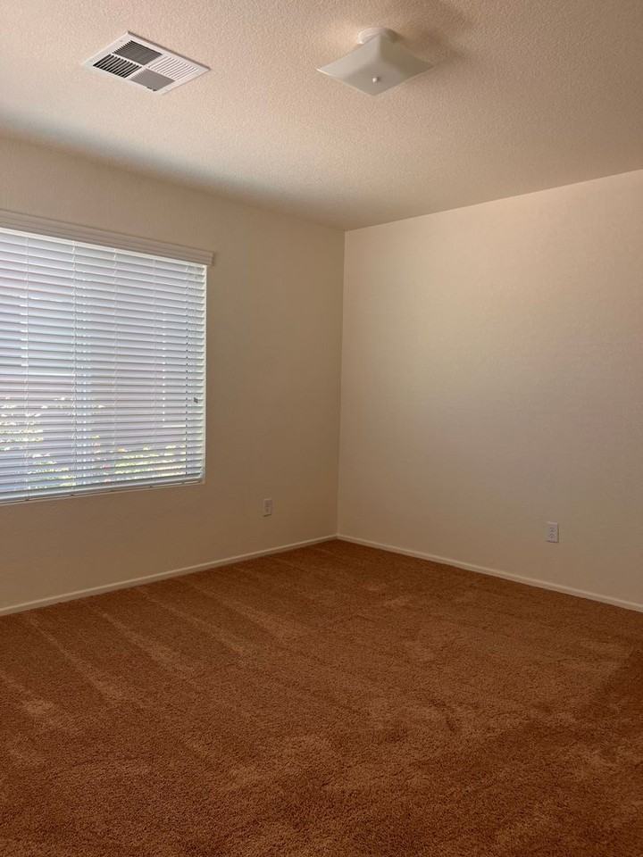 4512 S Desert Willow Way - Photo 3 of 20