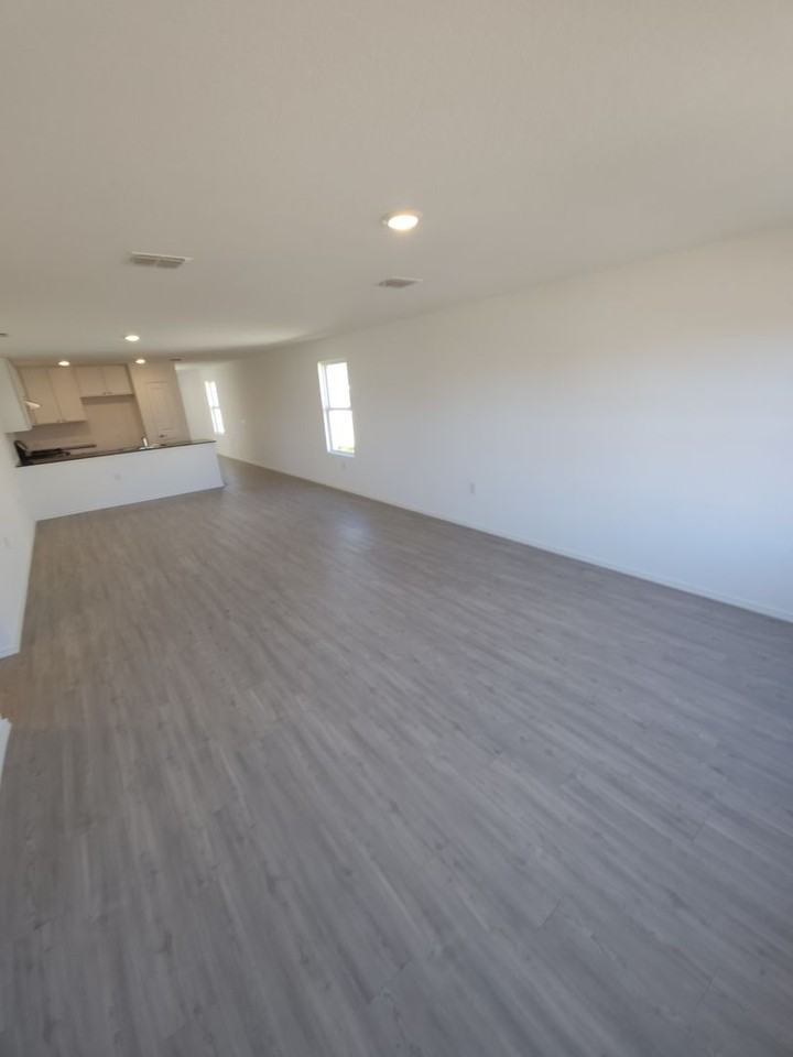 10114 Kersey Ml - Photo 5 of 24