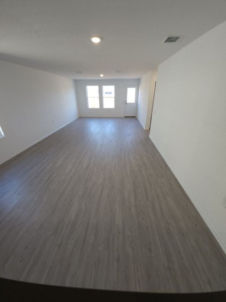 10114 Kersey Ml - Photo 6 of 24