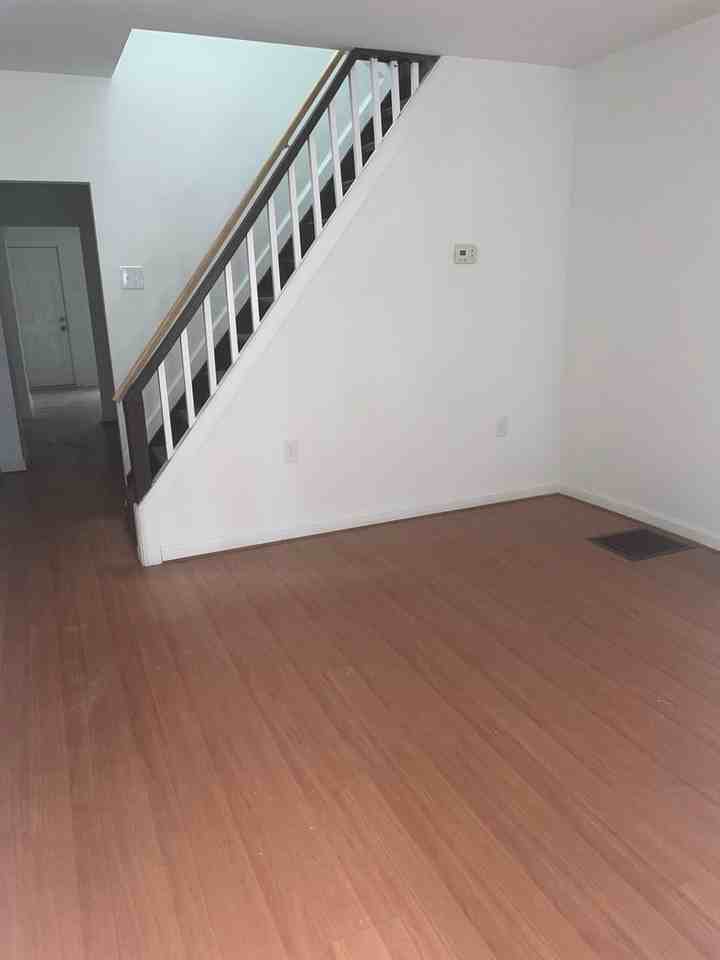 2432 Etting St - Photo 2 of 16