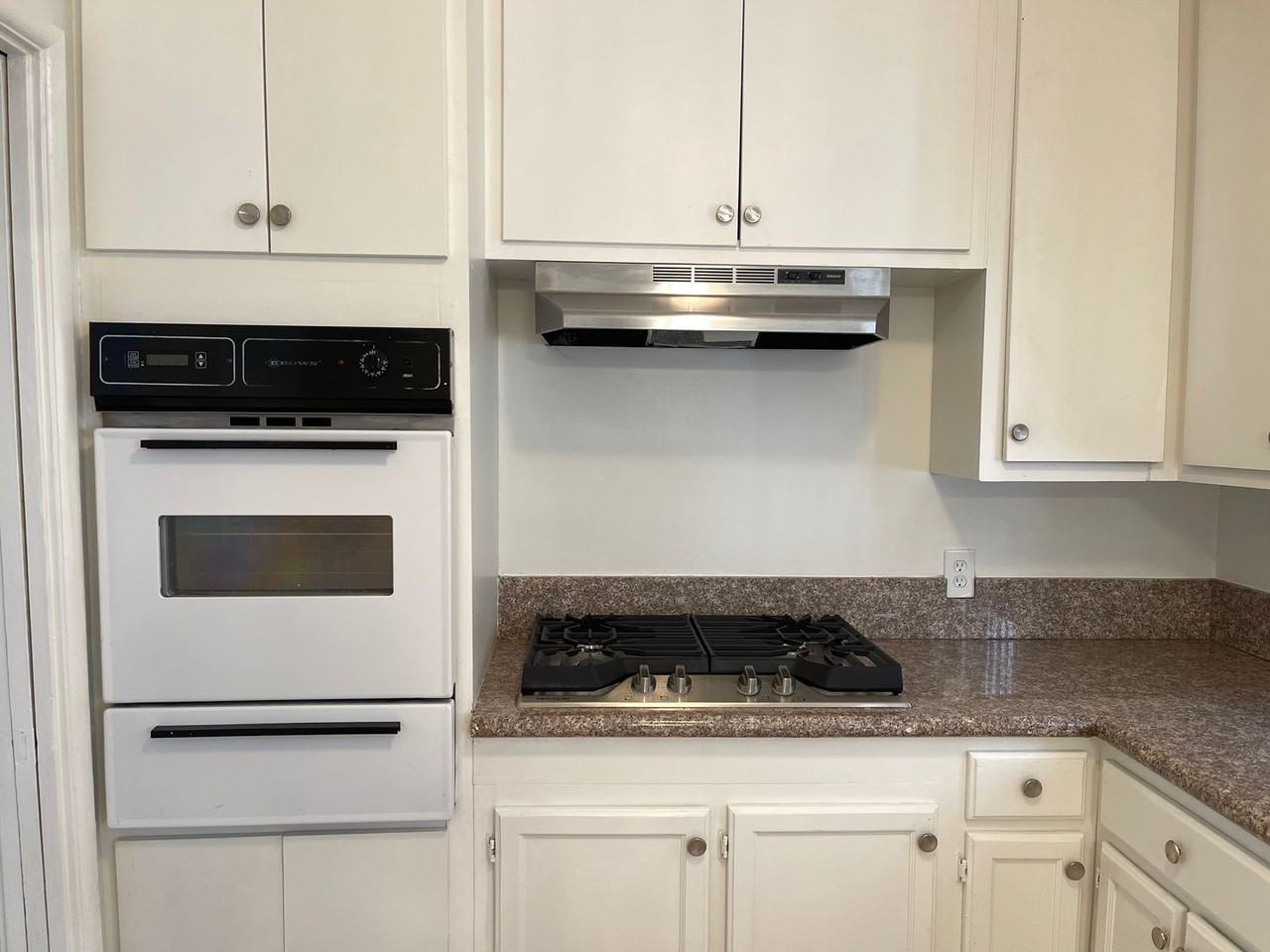 7910 Kester Ave - Photo 7 of 12