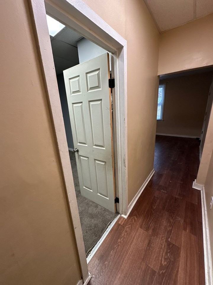 363 Locust Street - Photo 7 of 15