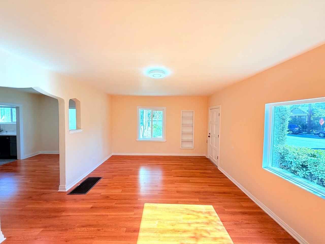 714 El Centro St - Photo 6 of 32