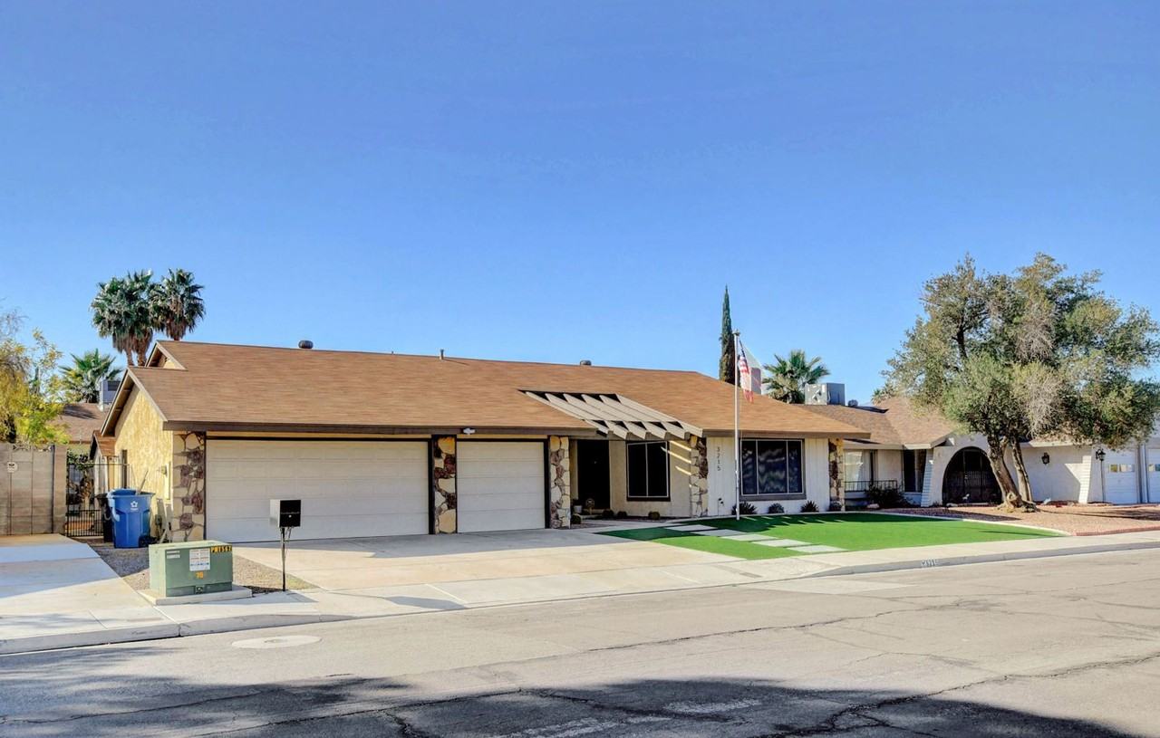 3215 Mountain Spring Rd - Photo 2 of 49