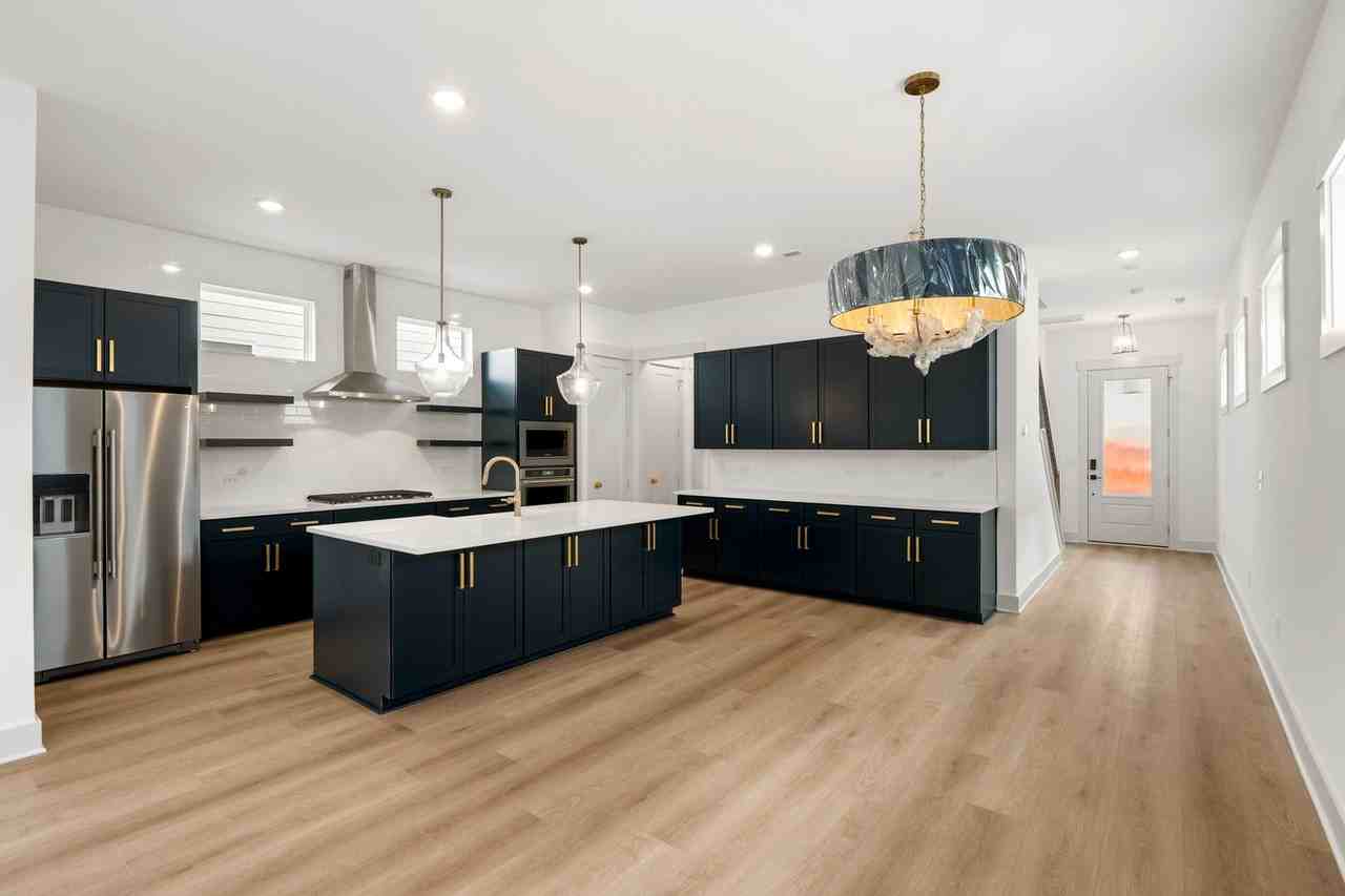 1008 Grant St - Photo 7 of 34