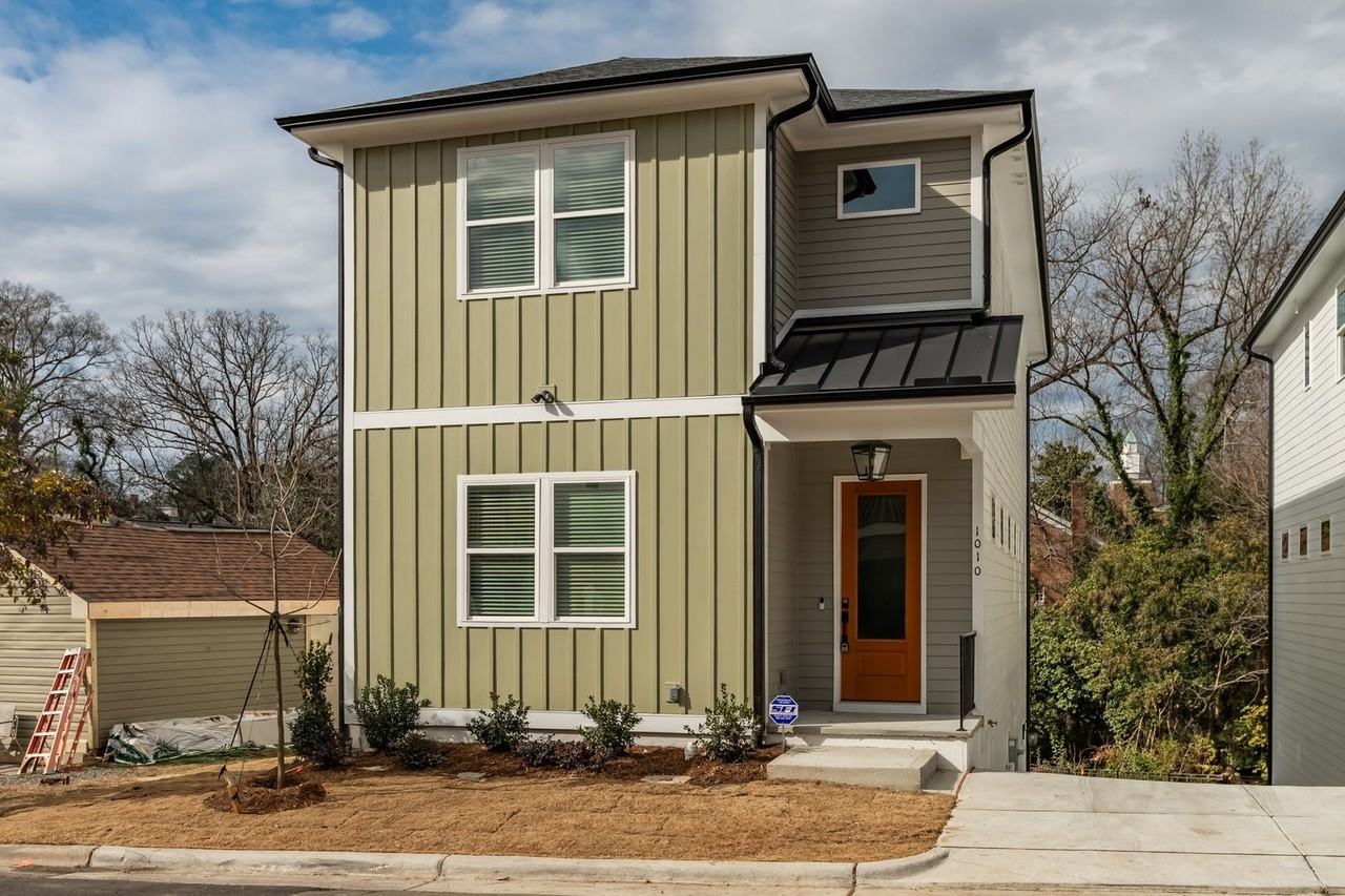 1010 Grant St - Photo 2 of 33