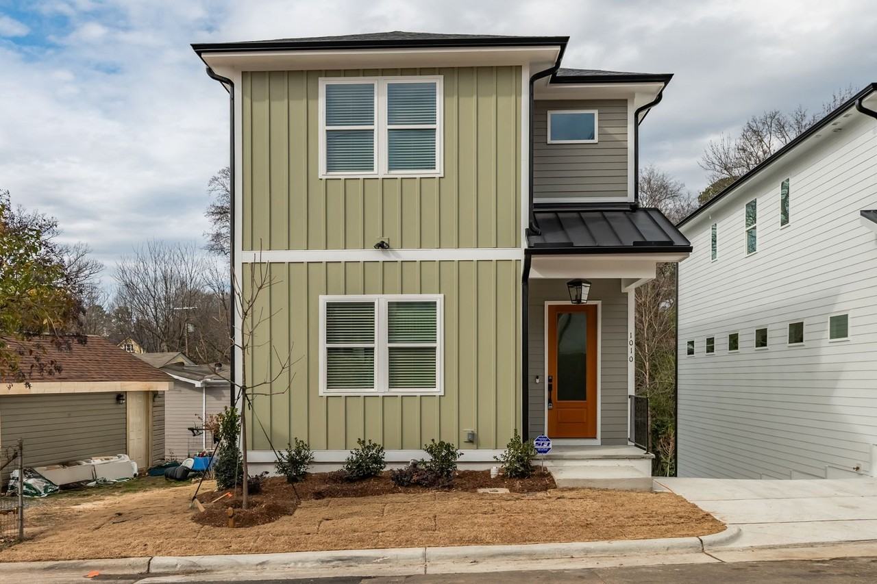 1010 Grant St - Photo 3 of 33