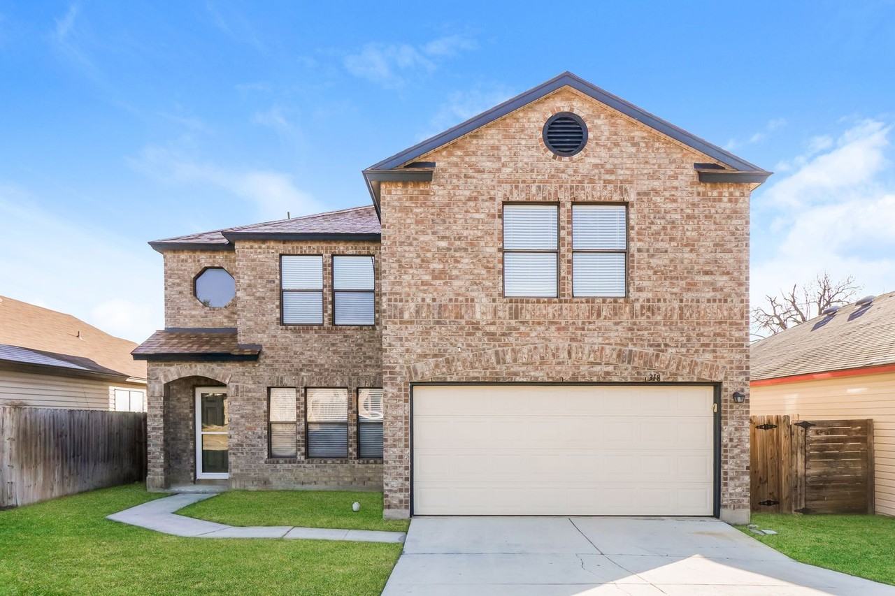 318 Wiggins Crk - Photo 2 of 17