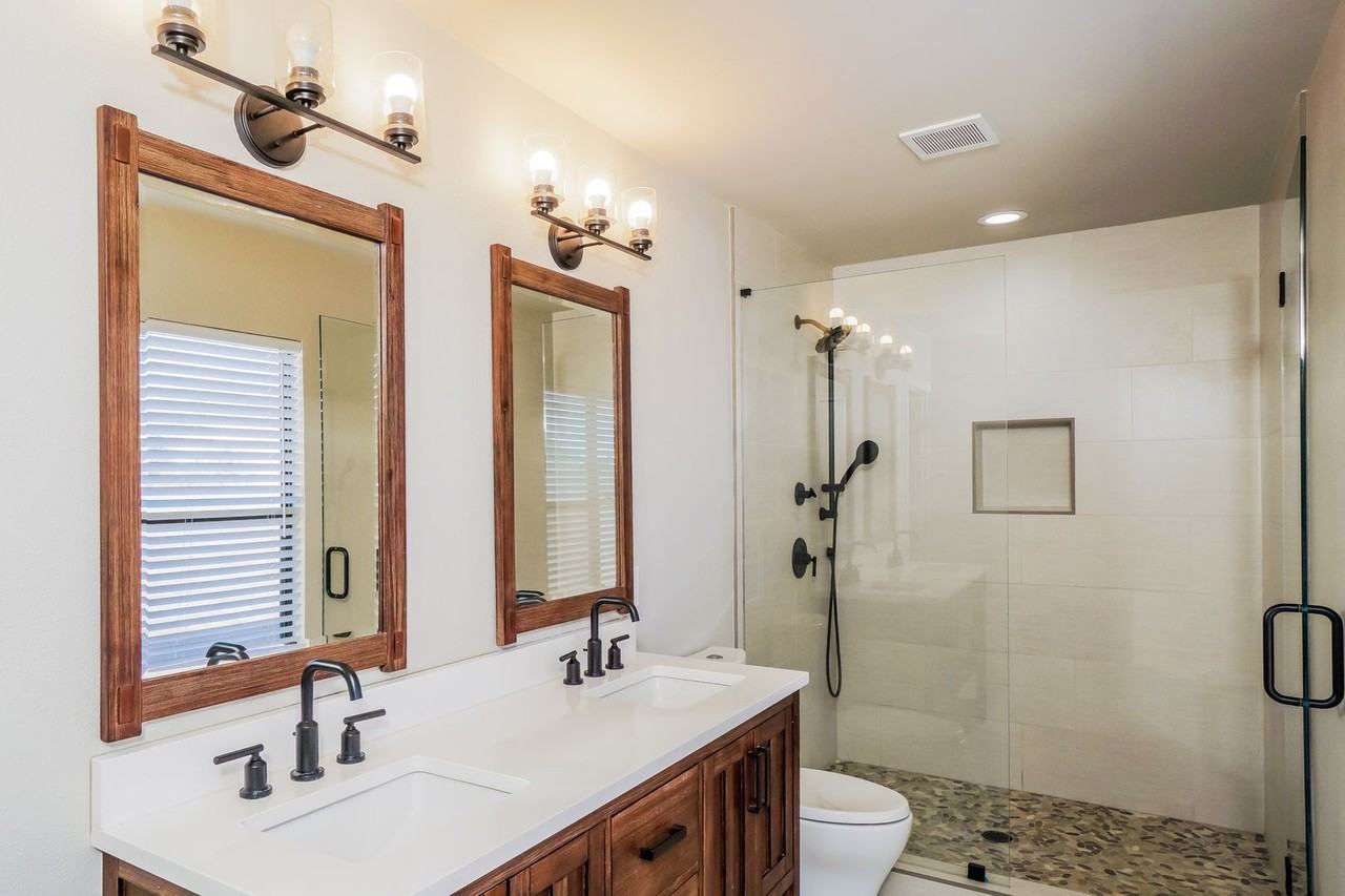 318 Wiggins Crk - Photo 4 of 17