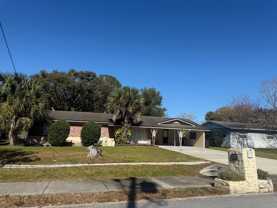 206 Robin Rd - Photo 1 of 1