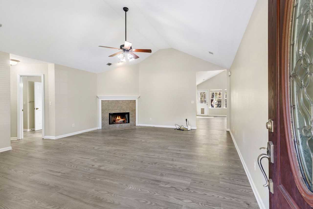 99 Old Sunbury Trl - Photo 6 of 32