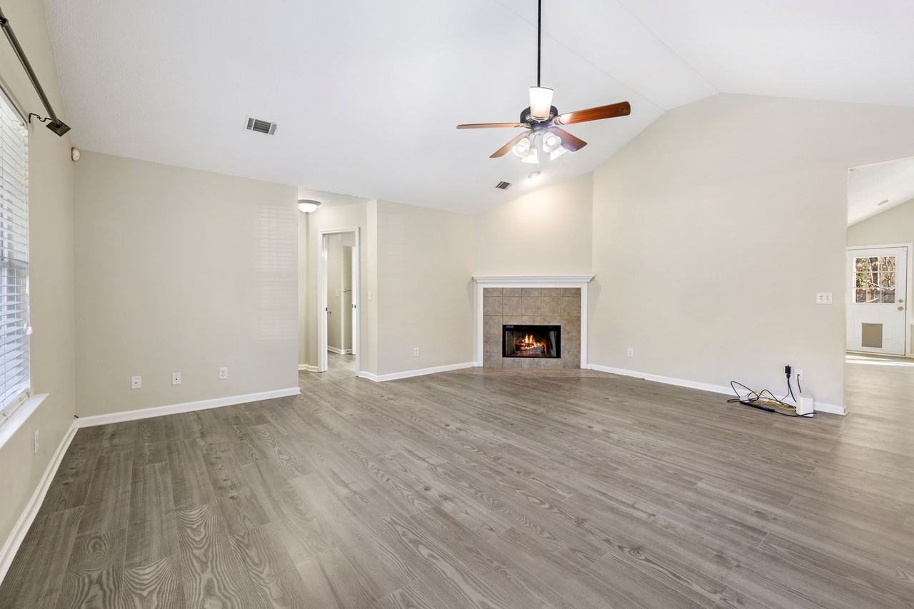 99 Old Sunbury Trl - Photo 7 of 32