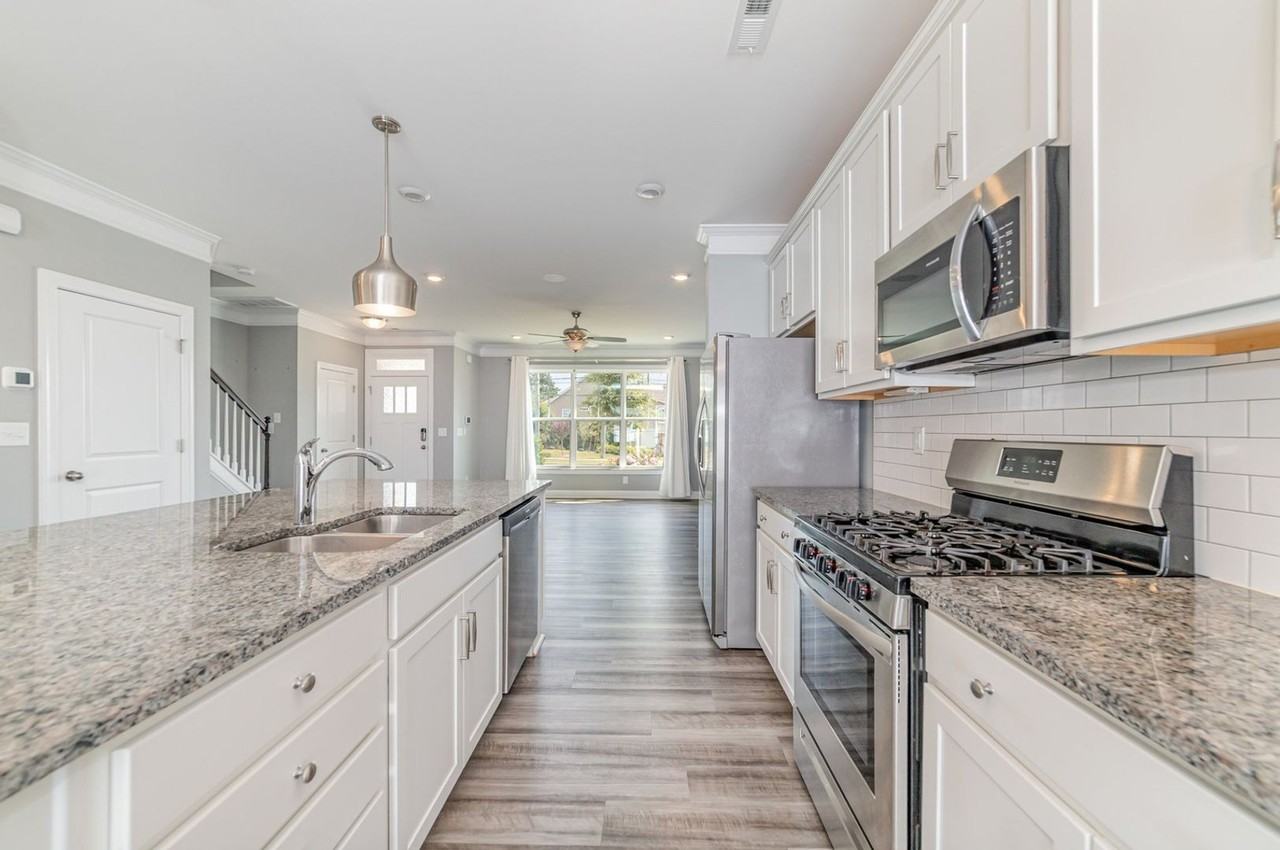 4990 David Cox Rd - Photo 6 of 21