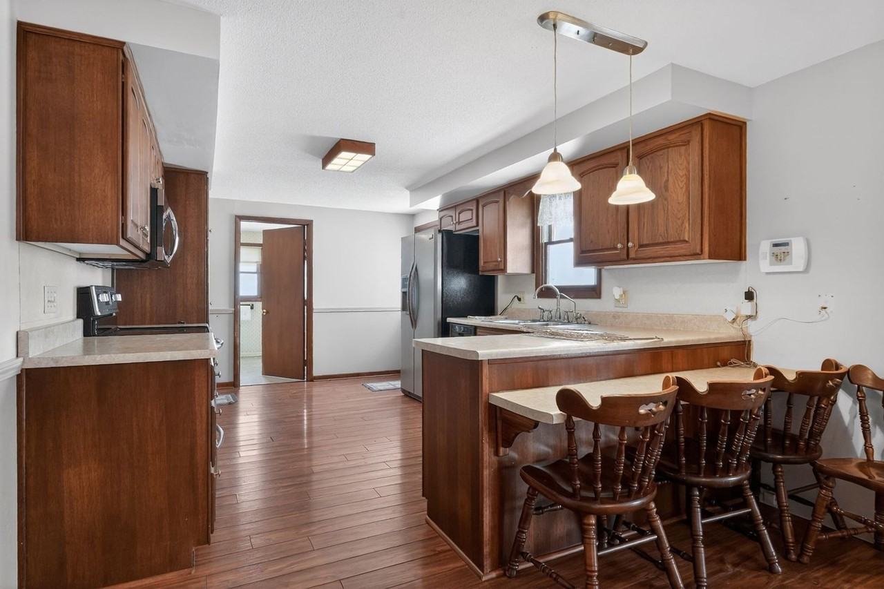 20728 Old 24 - Photo 7 of 34