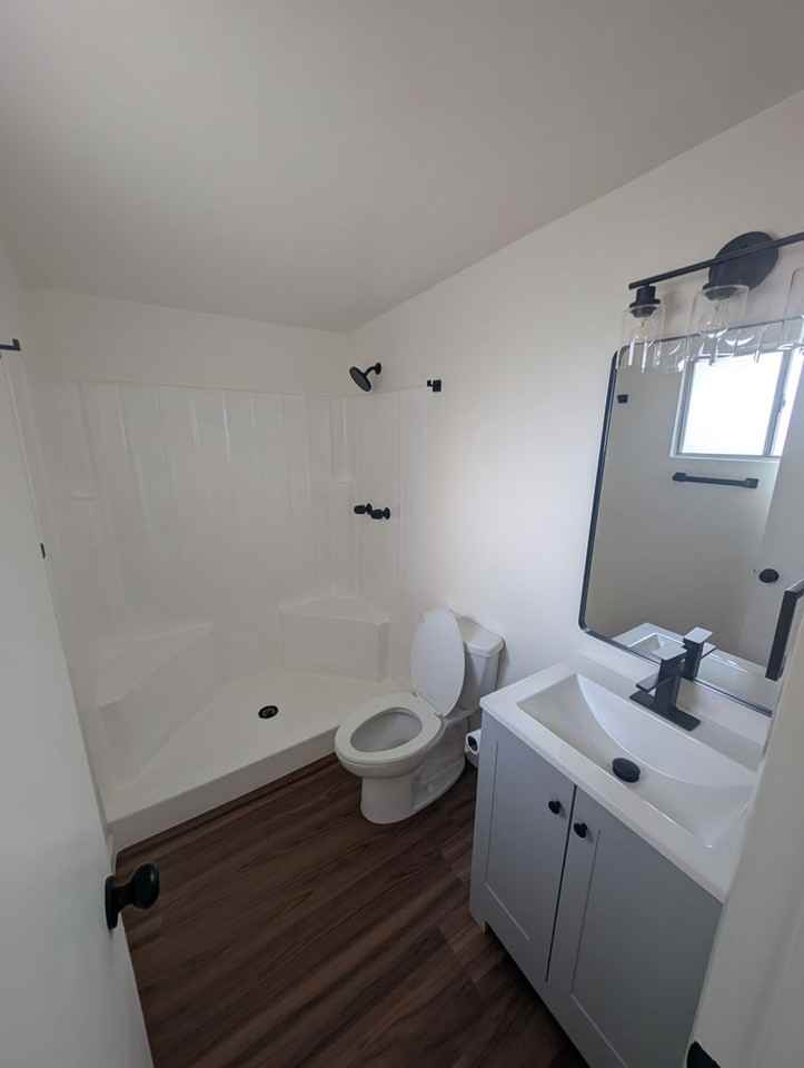 2530 E Parkside Dr - Photo 6 of 11