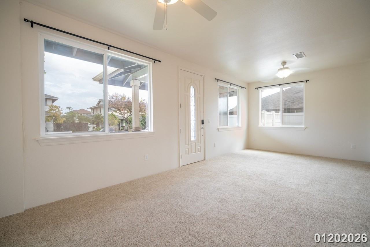 414 Malamalama St - Photo 6 of 26