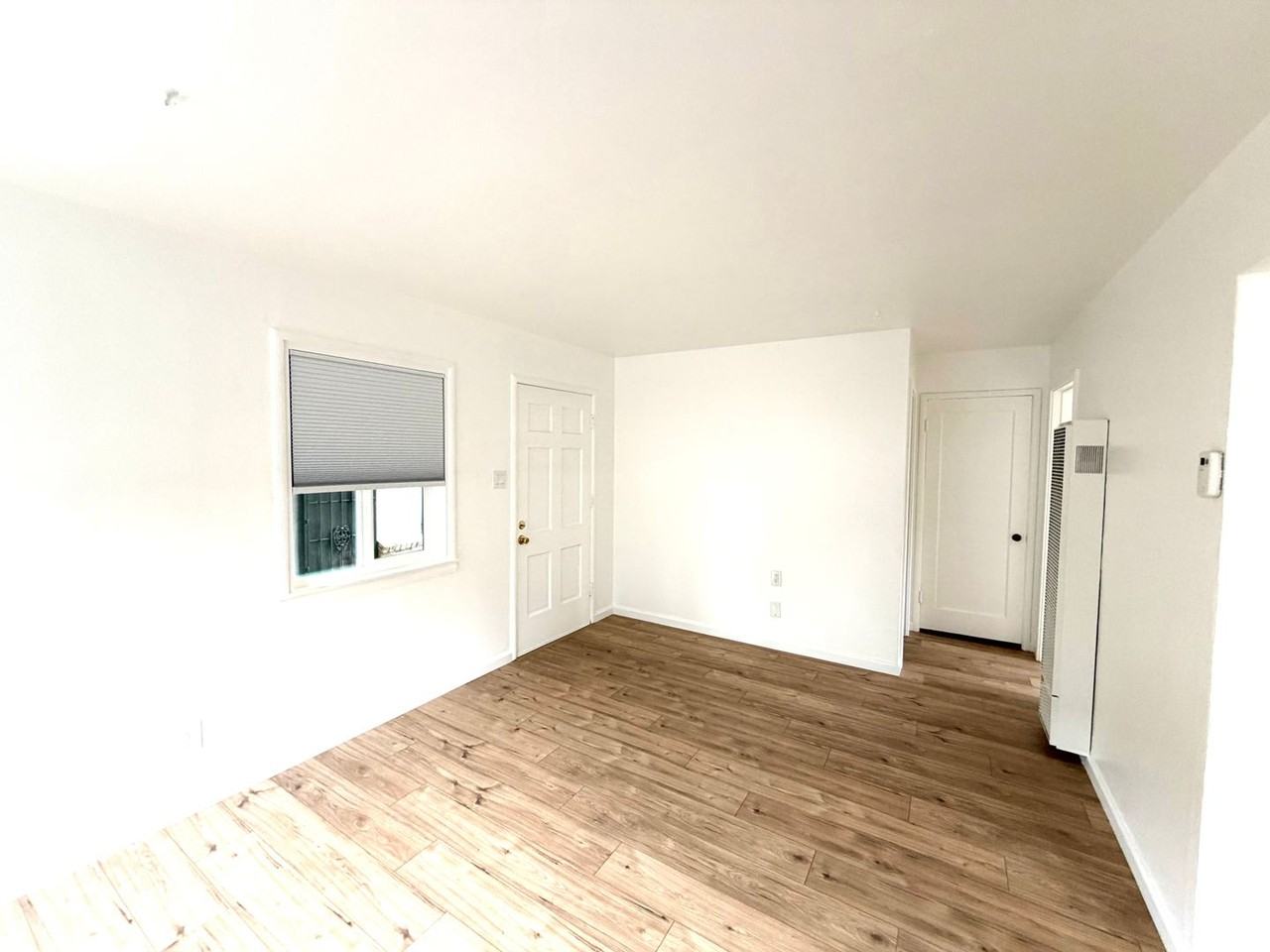 5951 1/2 19th Ave - Photo 3 of 37